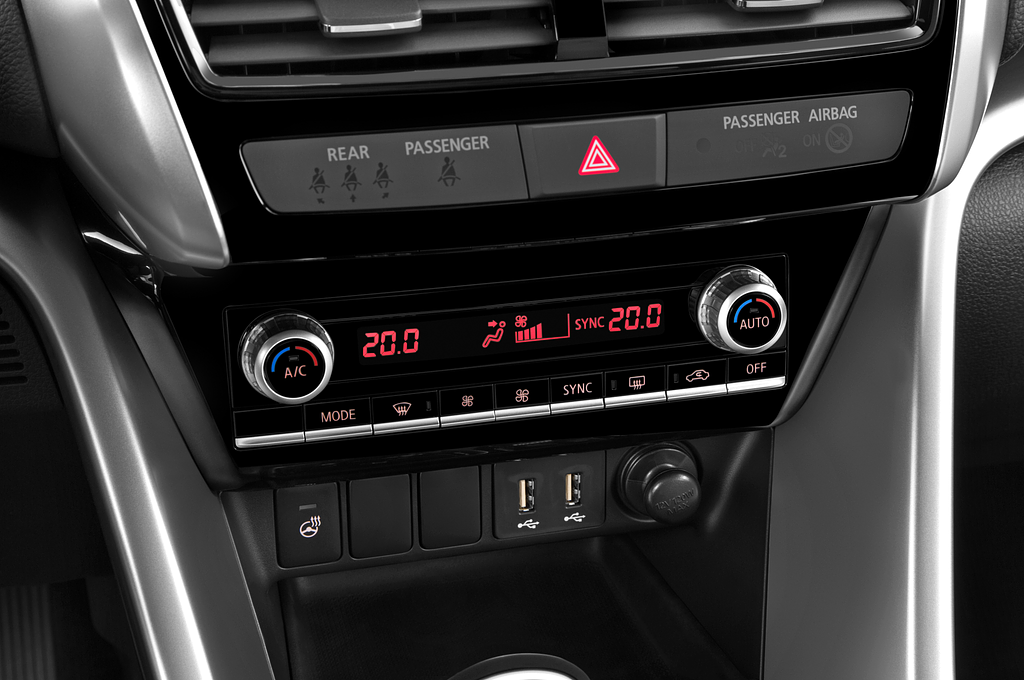 Mitsubishi Eclipse Cross PHEV (Baujahr 2021) Top 5 Türen Temperatur und Klimaanlage