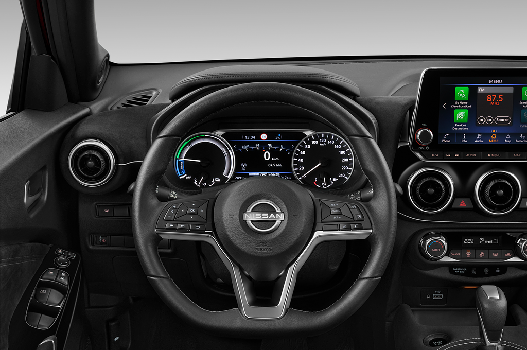 Nissan Juke (Baujahr 2022) Hybrid N-Design 5 Türen Lenkrad