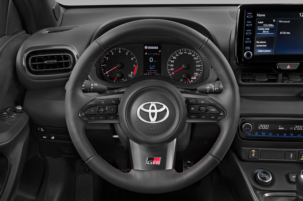 Toyota Yaris (Baujahr 2021) GR 3 Türen Lenkrad