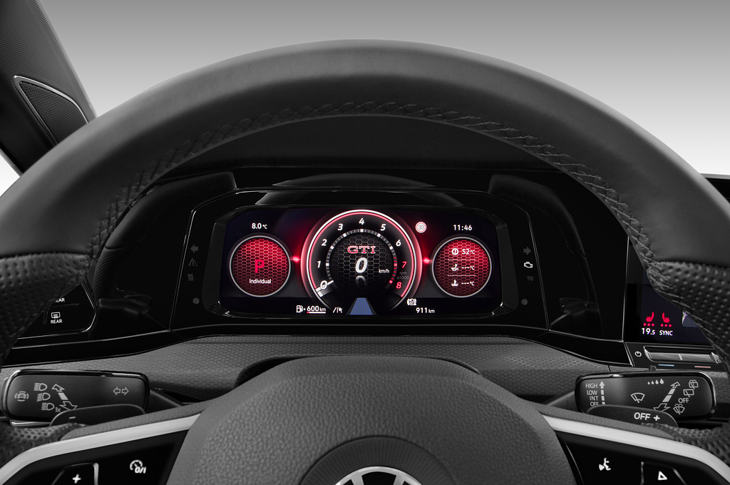 Volkswagen Golf (Baujahr 2021) GTI 5 Türen Tacho und Fahrerinstrumente