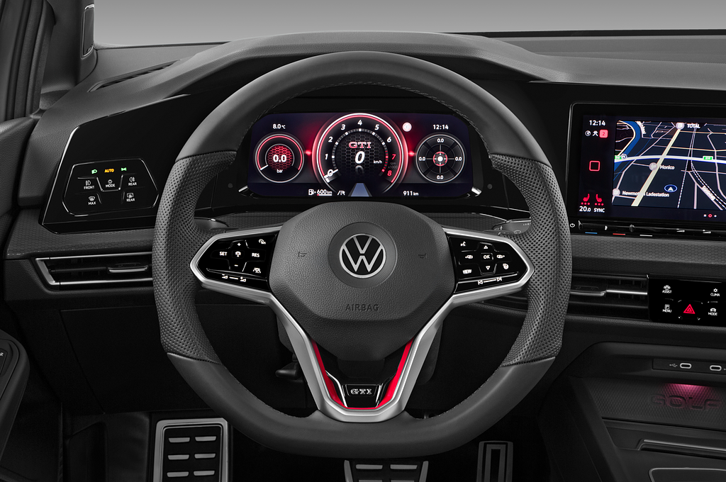 Volkswagen Golf (Baujahr 2021) GTI 5 Türen Lenkrad