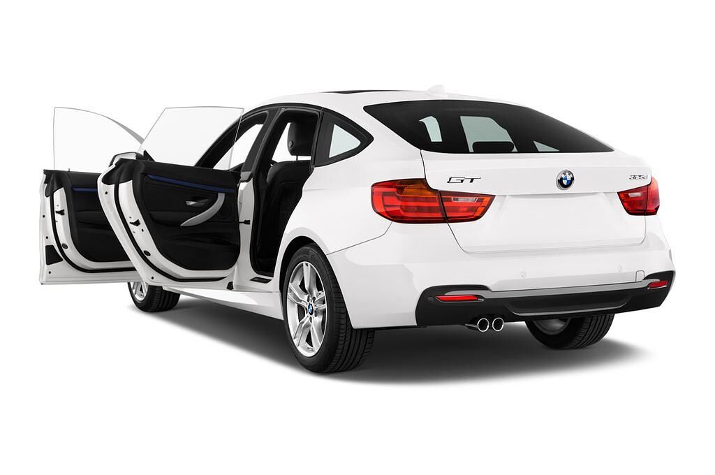BMW 3 Series (Baujahr 2016) - 5 Türen Tür geöffnet