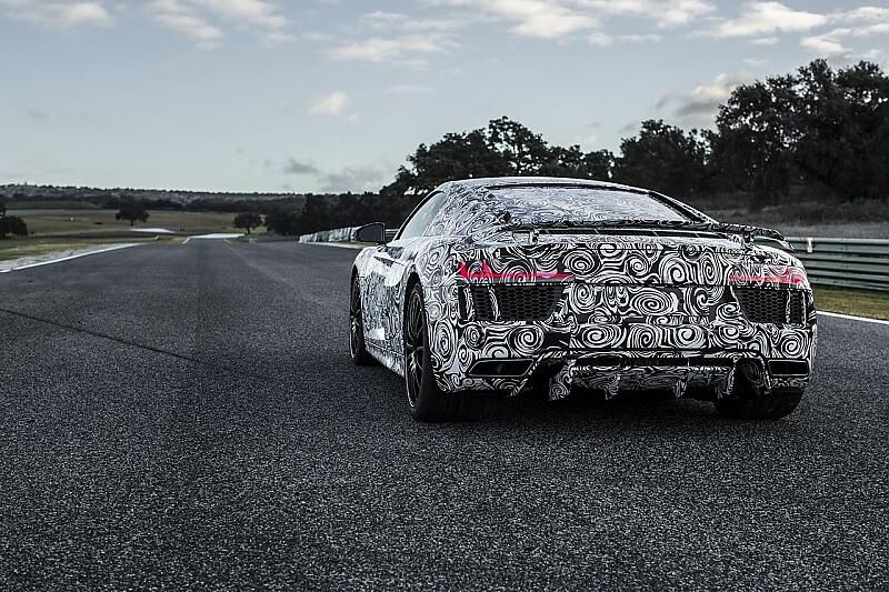 Der Audi R8 macht neben dem Lamborghini Huracan auch dem Porsche Turbo Konkurrenz