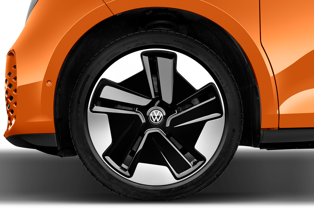 Volkswagen ID. Buzz (Baujahr 2023) Pro 4 Türen Reifen und Felge