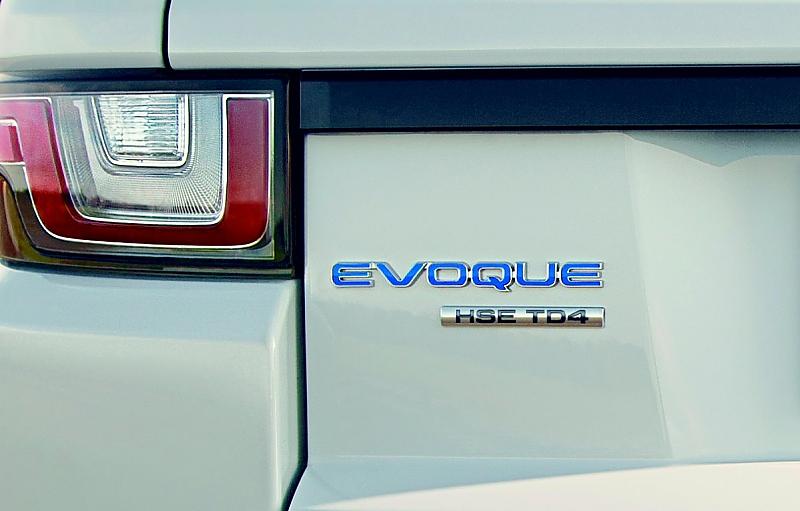 Range Rover Evoque 2016 - auch am Heck leicht modfiziert