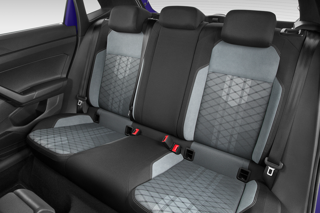 Volkswagen Polo (Baujahr 2022) R-Line 5 Türen Rücksitze