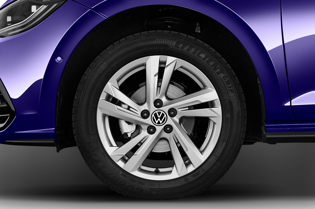 Volkswagen Polo (Baujahr 2022) R-Line 5 Türen Reifen und Felge