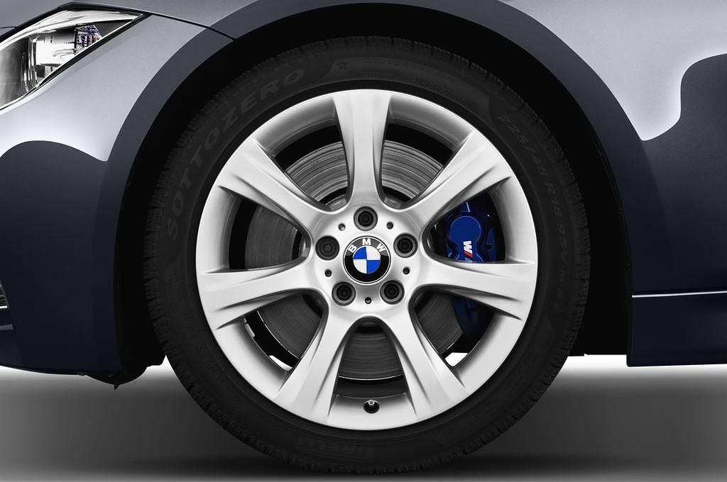 BMW 3 Series (Baujahr 2013) Sport Line 5 Türen Reifen und Felge