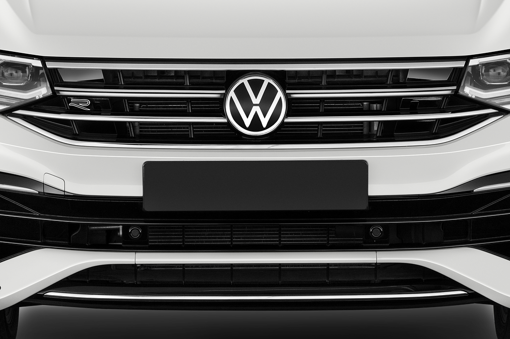 Volkswagen Tiguan Allspace (Baujahr 2022) R-Line 5 Türen Kühlergrill und Scheinwerfer