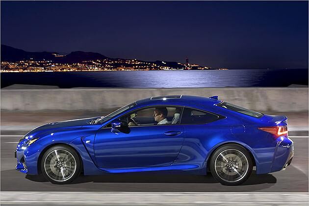 Kantig, mutig, anders: Optisch setzt der RC F ein dickes Ausrufezeichen