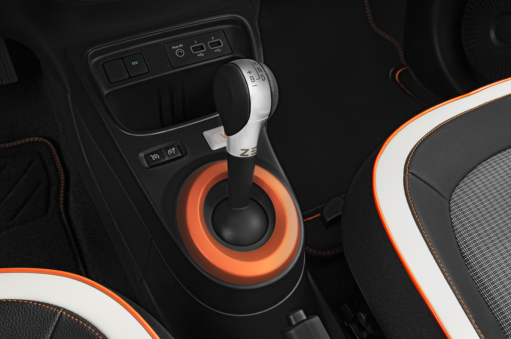 Renault Twingo Electric (Baujahr 2021) Life 5 Türen Schalthebel