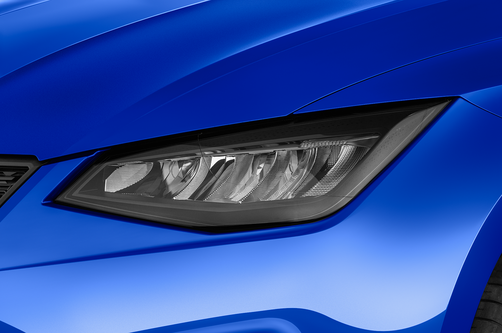 SEAT Ibiza (Baujahr 2022) Style 5 Türen Scheinwerfer