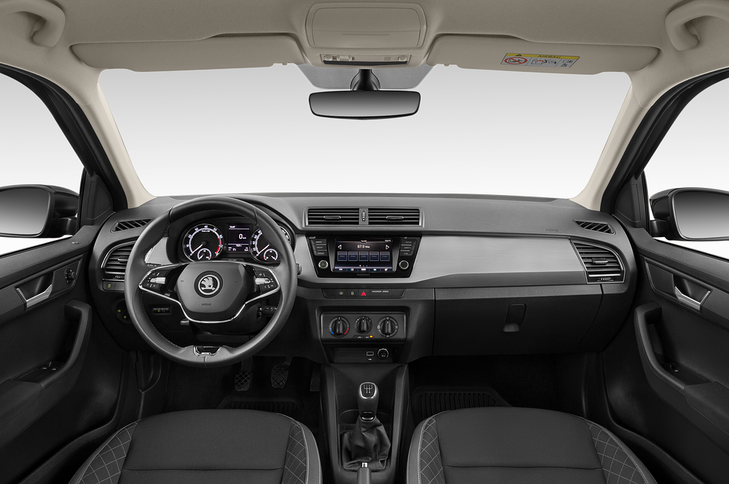 Skoda Fabia (Baujahr 2021) Style 5 Türen Cockpit und Innenraum