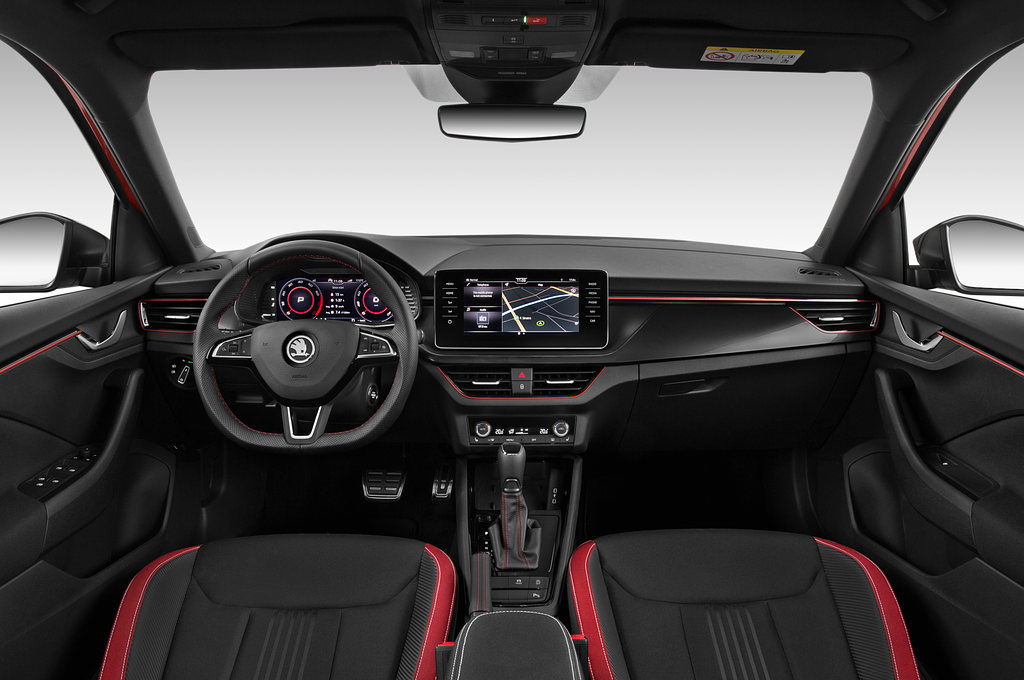Skoda Kamiq (Baujahr 2020) Monte Carlo 5 Türen Cockpit und Innenraum