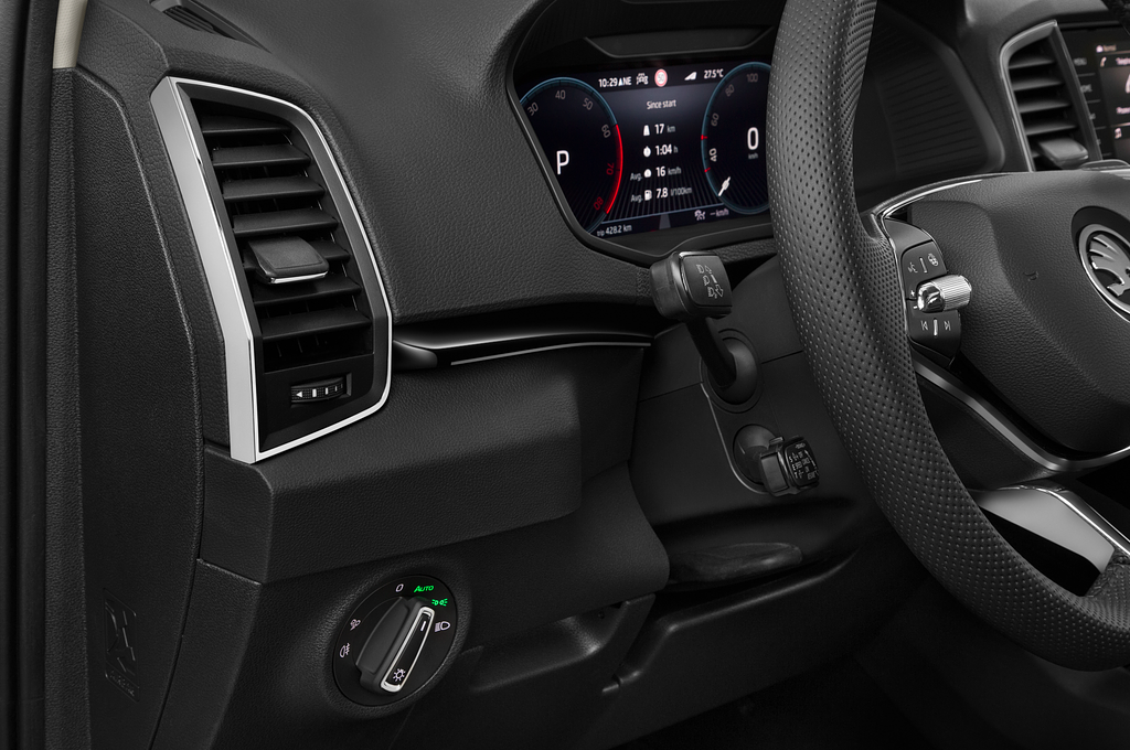 Skoda Karoq (Baujahr 2022) Style 5 Türen Lüftung