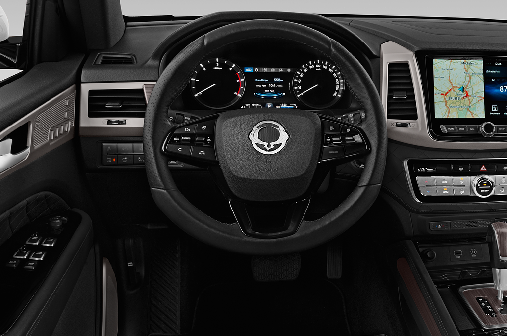 Ssangyong Rexton (Baujahr 2021) Sapphire 5 Türen Lenkrad