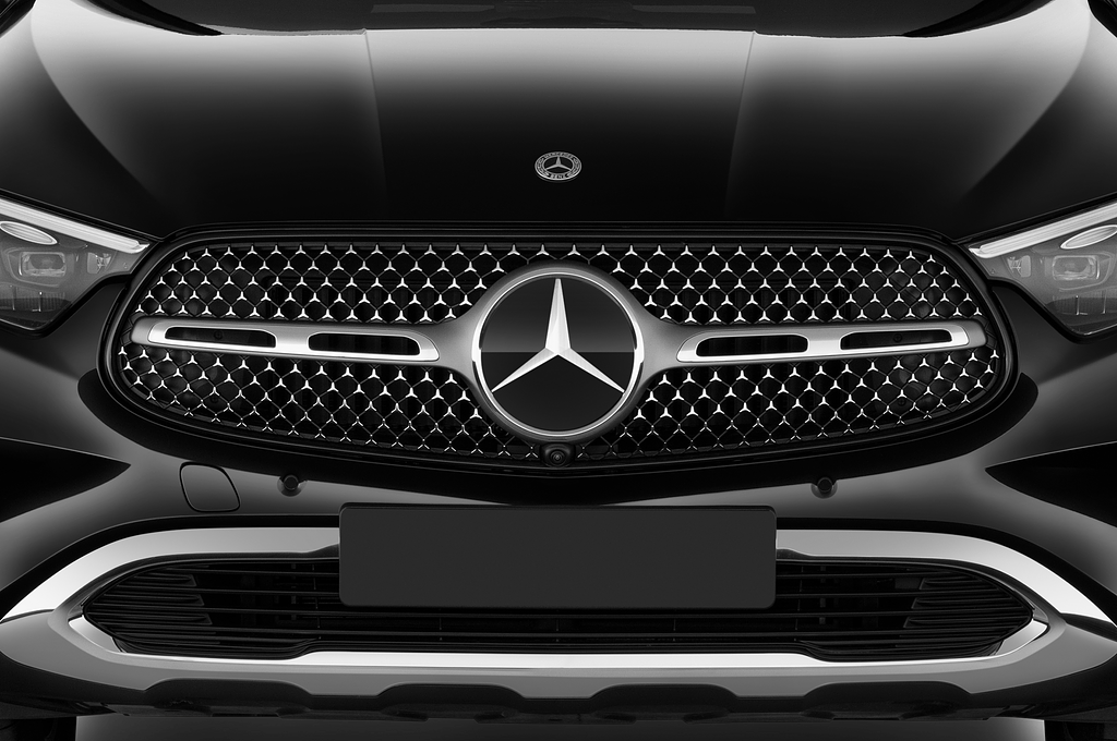 Mercedes-Benz GLC Coupe (Baujahr 2024) 300e 5 Türen Kühlergrill und Scheinwerfer