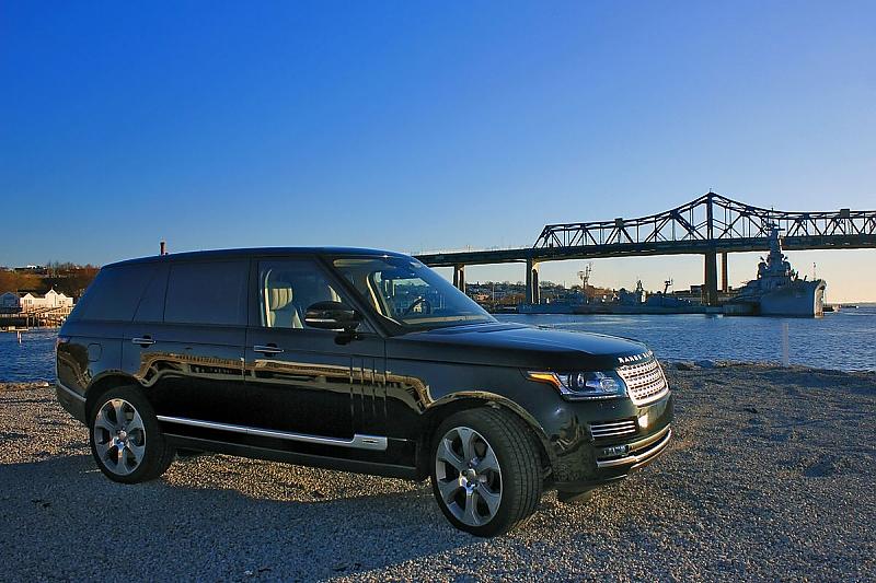 Der Range Rover Autobiography ist ein echtes Schlachtschiff.