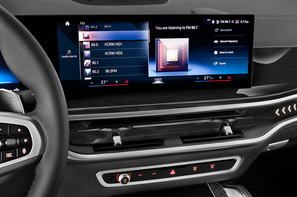 BMW X6 (Baujahr 2024) M Sport 5 Türen Radio und Infotainmentsystem