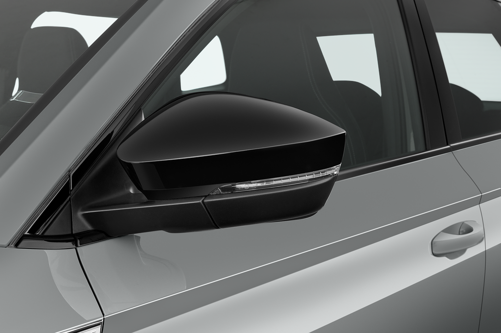 Skoda Karoq (Baujahr 2023) Sportline 5 Türen Außenspiegel