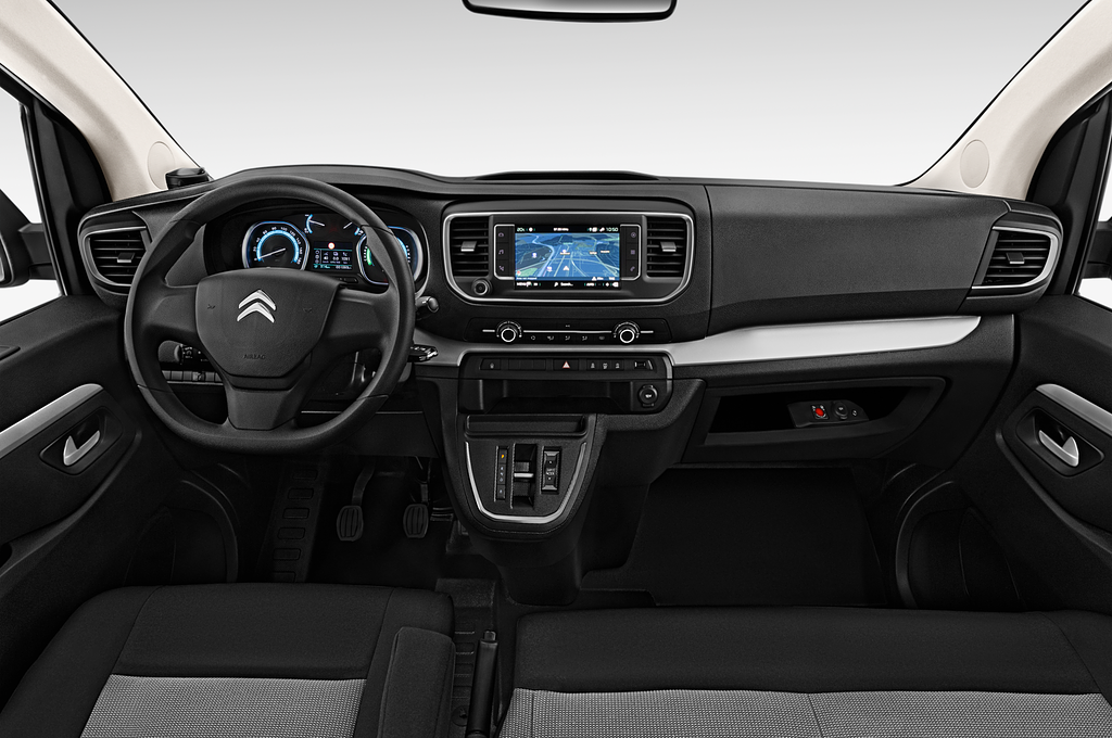 Citroen e-Spacetourer (Baujahr 2023) Shine 4 Türen Cockpit und Innenraum