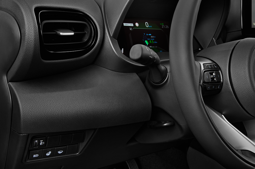 Toyota Yaris Cross Hybride (Baujahr 2023) Team Deutschland 5 Türen Lüftung