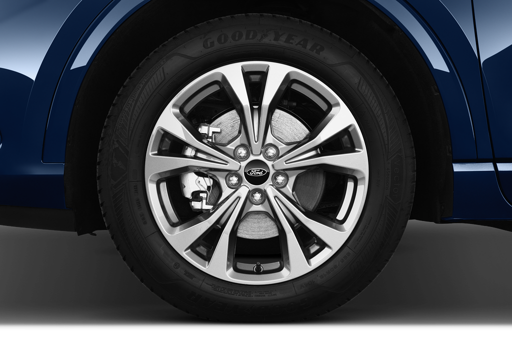 Ford Kuga Plug-in Hybrid (Baujahr 2023) ST-Line 5 Türen Reifen und Felge