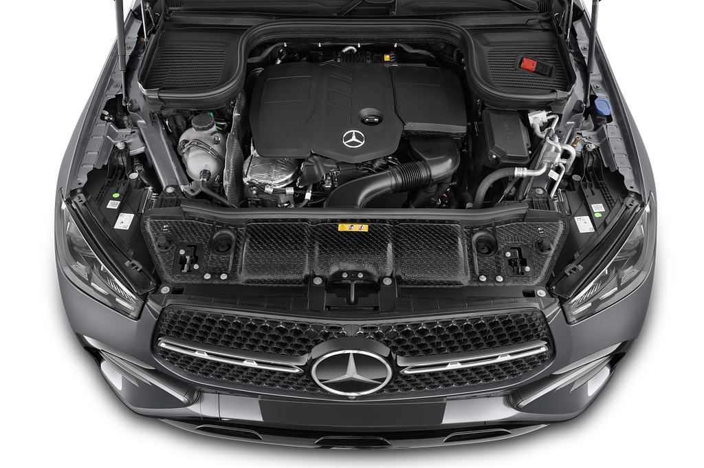 Mercedes GLE (Baujahr 2024) 350 de AMG Line 5 Türen Motor