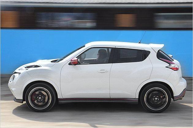 In der Allrad-Automatik-Version bringt es der RS-Juke auf 214 PS und 250 Newtonmeter. In 8,0 Sekunden geht es auf 100 km/h. Maximal sind 200 km/h drin