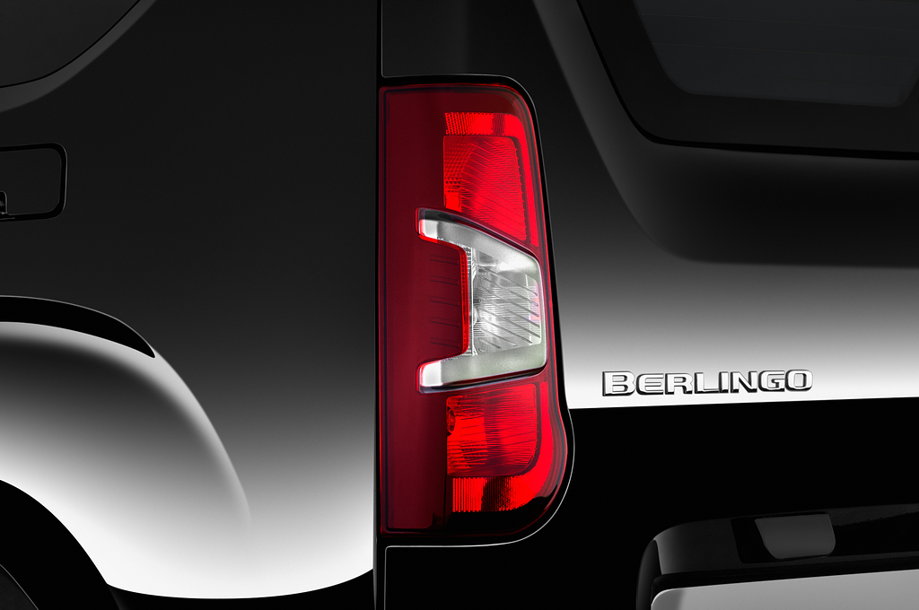 Citroen Berlingo Van (Baujahr 2023) Base XL 4 Türen Rücklicht
