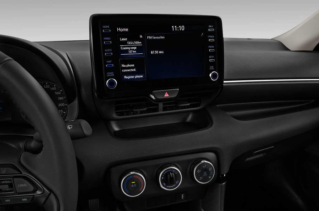 Toyota Yaris (Baujahr 2020) Comfort 5 Türen Mittelkonsole