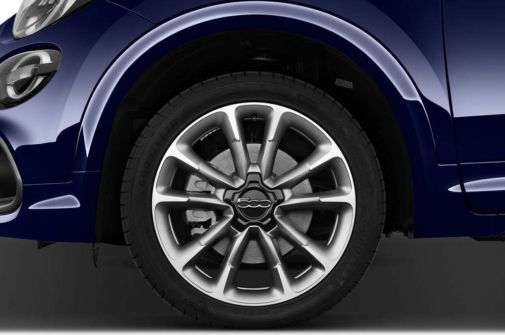 FIAT 500X Hybrid (Baujahr 2023) Sport 5 Türen Reifen und Felge