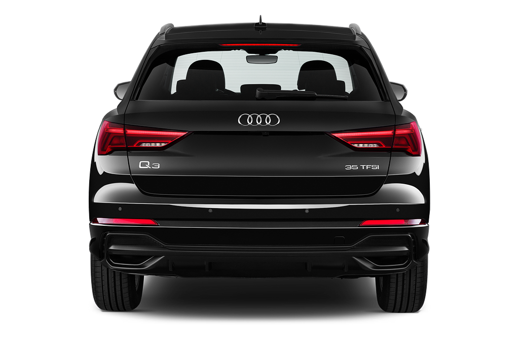 Audi Q3 (Baujahr 2023) S Line 5 Türen Heckansicht