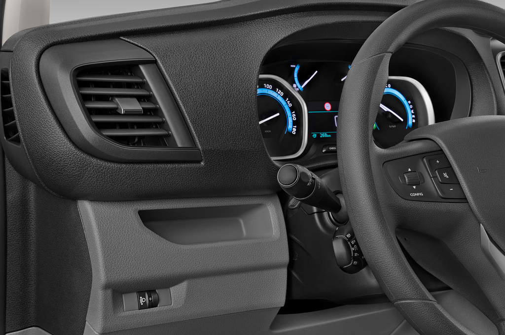FIAT e-Scudo (Baujahr 2023) Base L2h1 4 Türen Lüftung