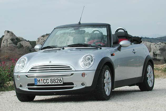 Mini Cooper Cabrio: Kleinwagen-Cabrio mit vier Sitzen und Softtop