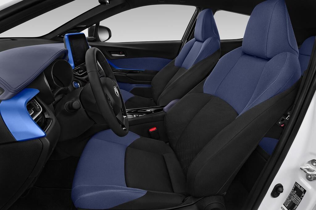 Toyota C-HR (Baujahr 2018) Team Deutschland 5 Türen Vordersitze