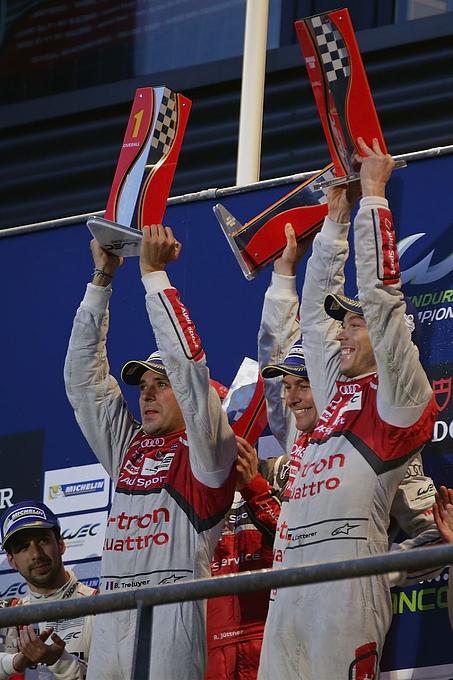 Siegesfeier: Benoît Tréluyer, André Lotterer, Marcel Fässler