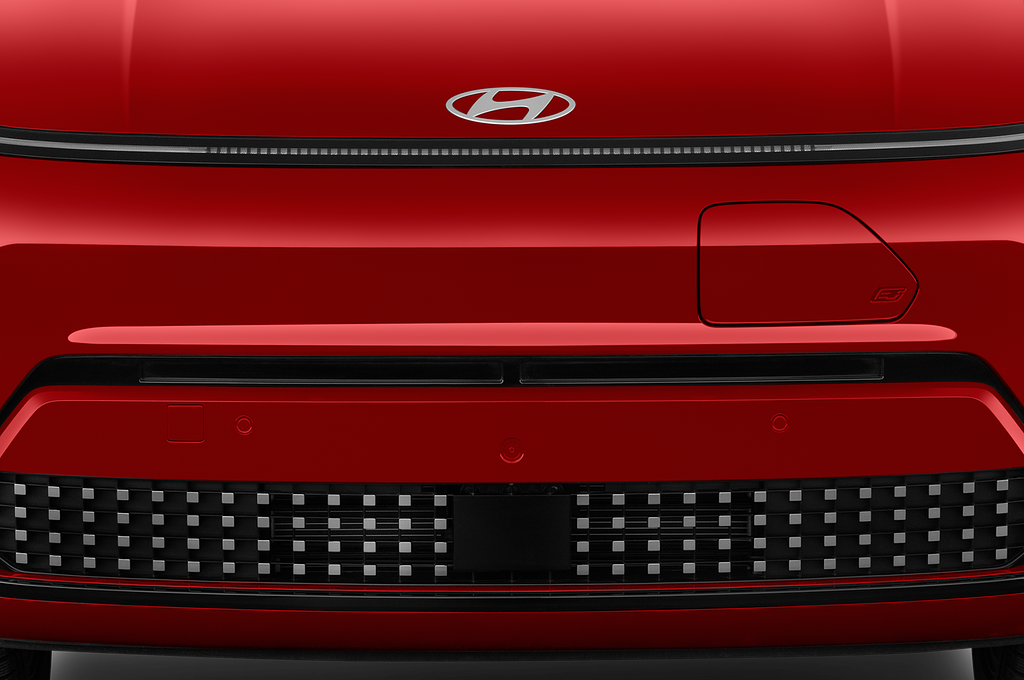 Hyundai Kona Electro (Baujahr 2024) Base 5 Türen Kühlergrill und Scheinwerfer