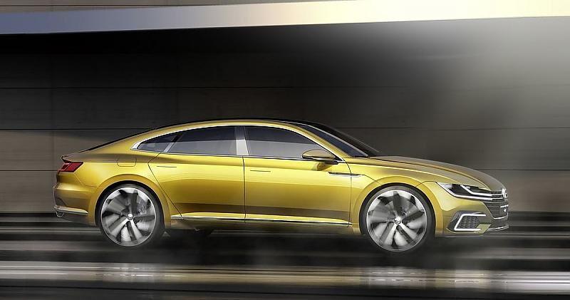 Der VW Sport Coupé Concept GTE ist 4,87 Meter lang.