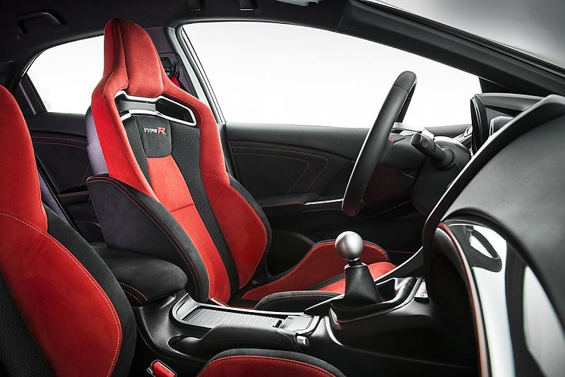 Rennsitze im Honda Civic Type R 2015