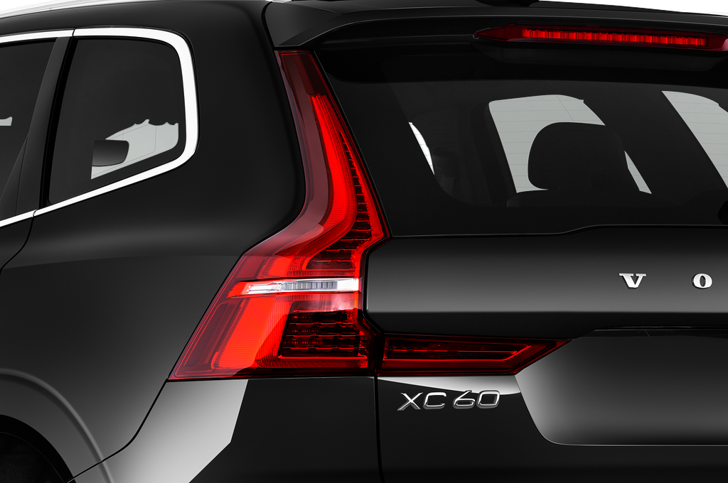 Volvo XC60 Recharge (Baujahr 2022) Inscription 5 Türen Rücklicht