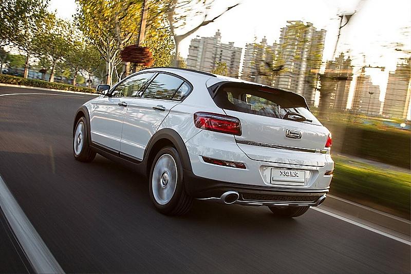 Das Heck des Qoros 3 City SUV erinnert etwas an den Scirocco