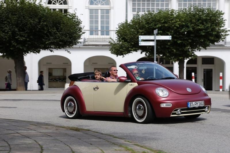 VW Beetle Sunshine