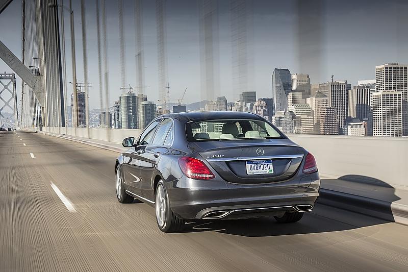 Mercedes C 350e erreicht aus dem Stand nach 5,9 Sekunden die 100-km/h-Marke