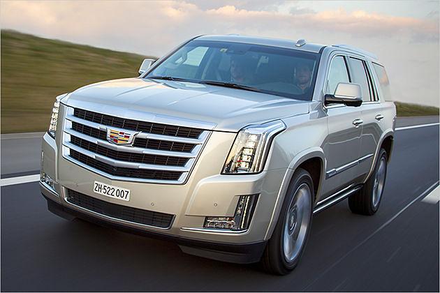 Wir waren mit dem neuen Cadillac Escalade mit kurzem Radstand auf Testfahrt