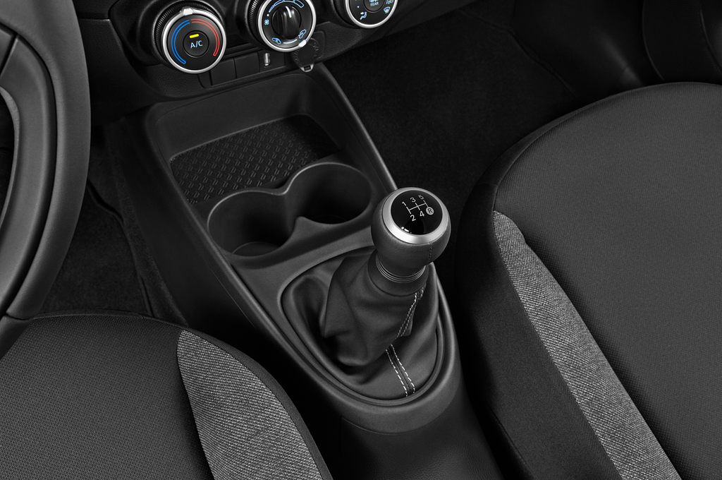 Toyota Aygo X (Baujahr 2023) Active 5 Türen Schalthebel