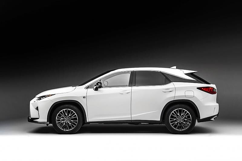 Lexus RX 450h 2016 - leistet nunmehr 221 kW / 300 PS