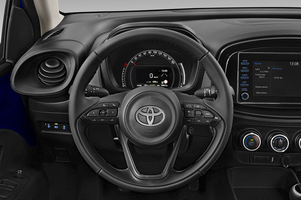 Toyota Aygo X (Baujahr 2023) Active 5 Türen Lenkrad