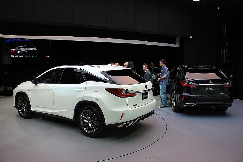 Lexus RX - auch er kommt ohne Plug-In-Modul