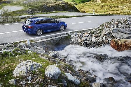 Toyota Avensis TS 2.0D-4D - Frischer Wind aus Fernost